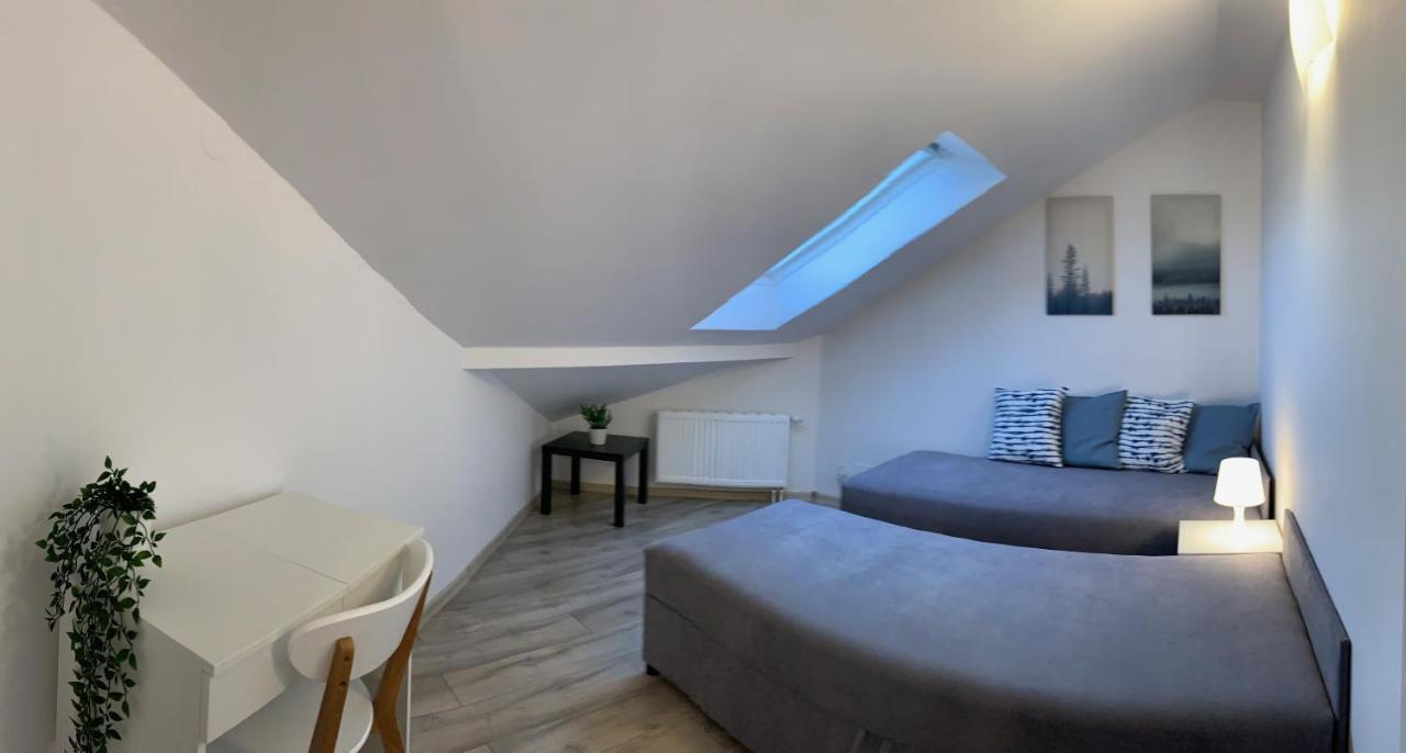 Apartament Pod Gwiazdami Ostrów Wielkopolski Exterior foto