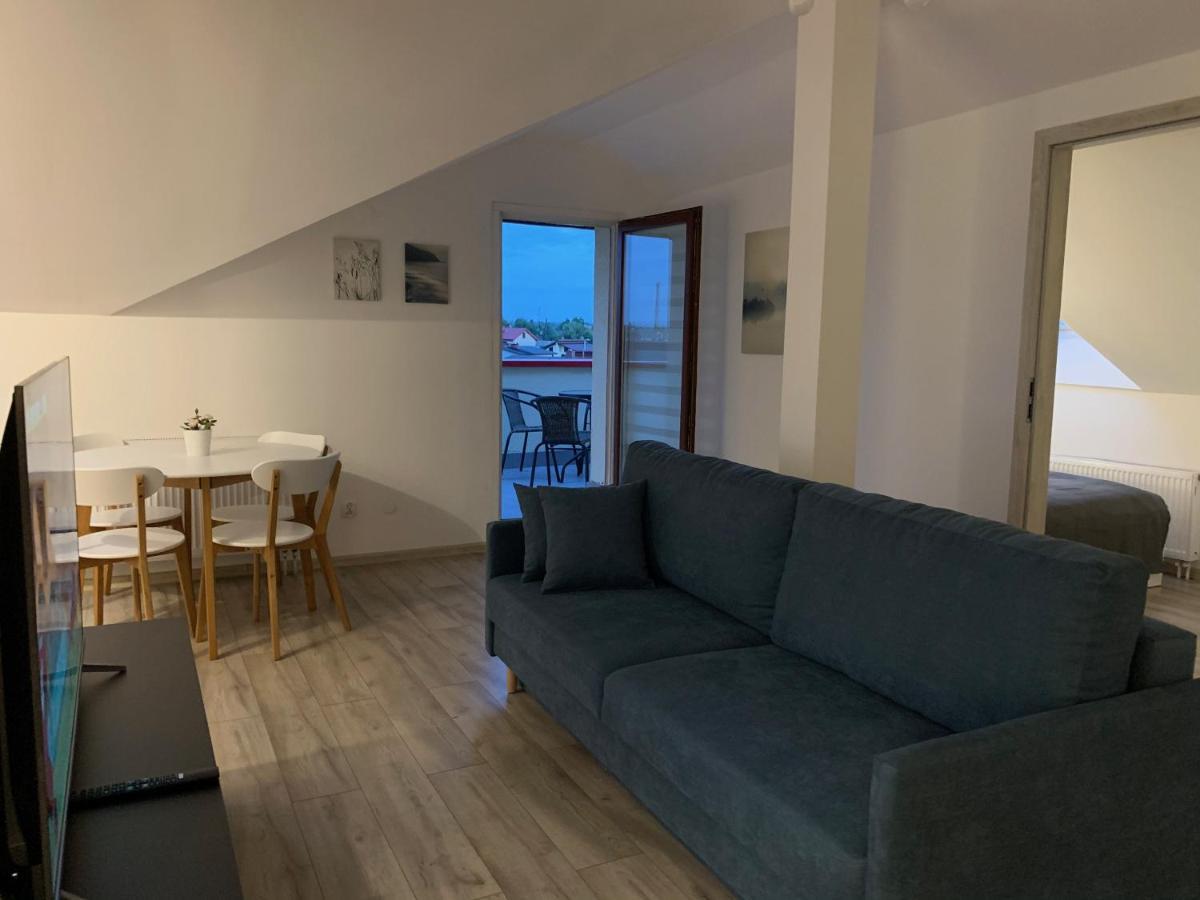 Apartament Pod Gwiazdami Ostrów Wielkopolski Exterior foto