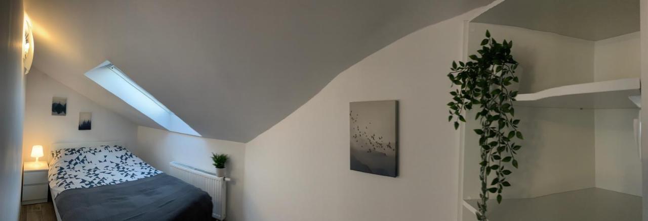 Apartament Pod Gwiazdami Ostrów Wielkopolski Exterior foto