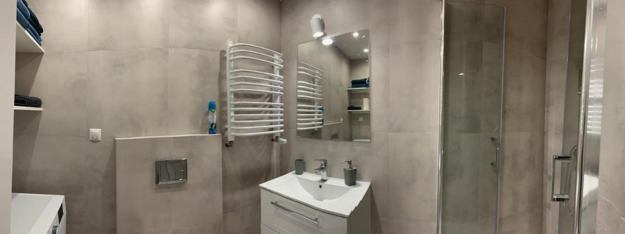Apartament Pod Gwiazdami Ostrów Wielkopolski Exterior foto